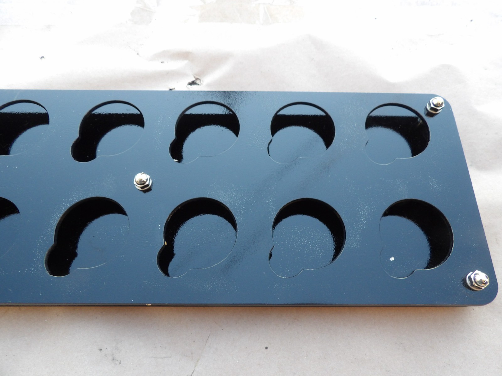 Die Holder for 2″ OD Ironworker die sets * Holds 22 Die sets !!!