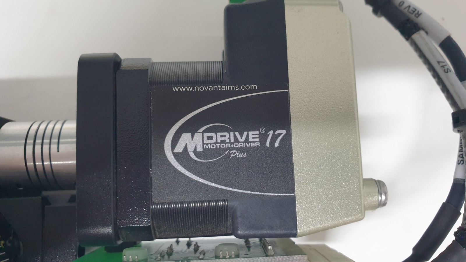 Novanta IMS MDrive 17 Plus MDI1PRL17A4 Motor w/ Rotary Stage Assembly