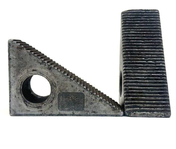 TE-CO 40106 1 1/2″ X 2 15/32″ X 3 3/4″ STEEL STEP BLOCKS LOT OF 2