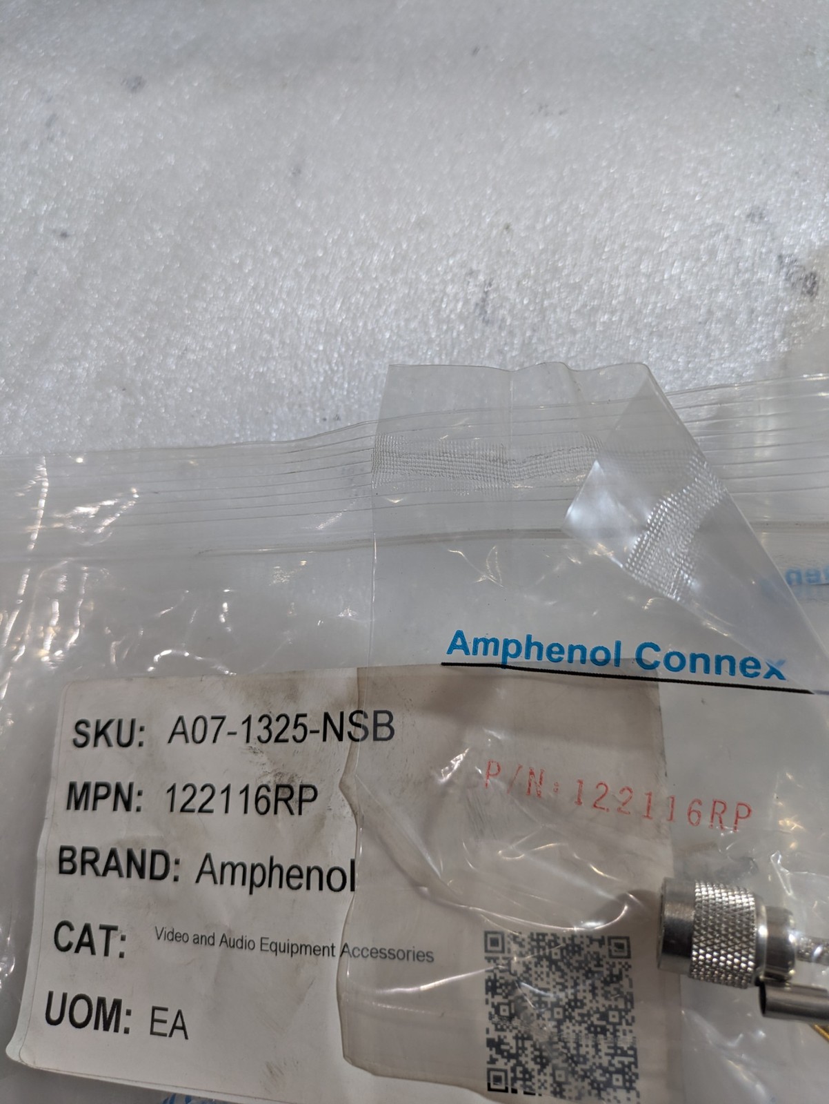 Amphenol RF 122116RP RP‑TNC 50Ω Coaxial Connector Plug Straight Crimp Cable