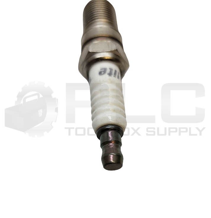 NEW LOT OF 9 AUTOLITE 103 COPPER SPARK PLUG