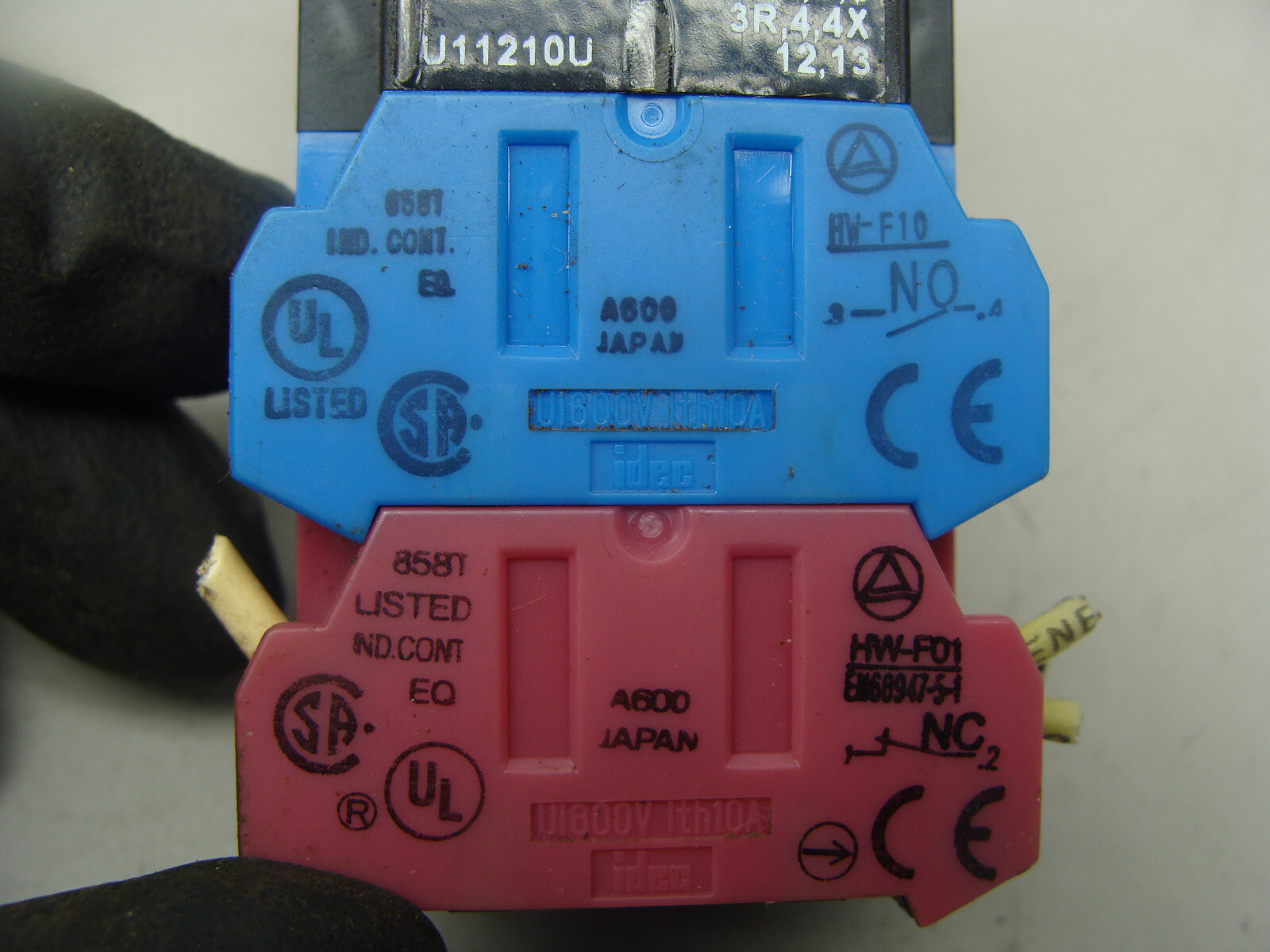 IDEC 4 POSITION SELECTOR SWITCH HW1S-4TF22N3 U11210U