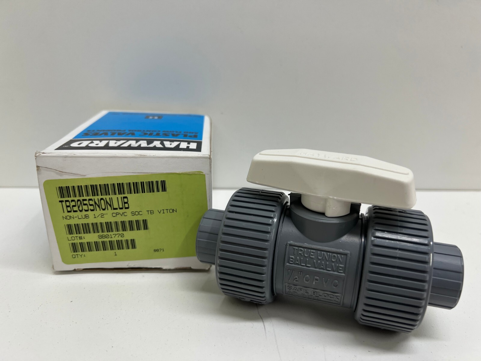 NEW IN BOX! HAYWARD 1/2″ TB SERIES TRUE UNION BALL VALVE TB205SNONLUB