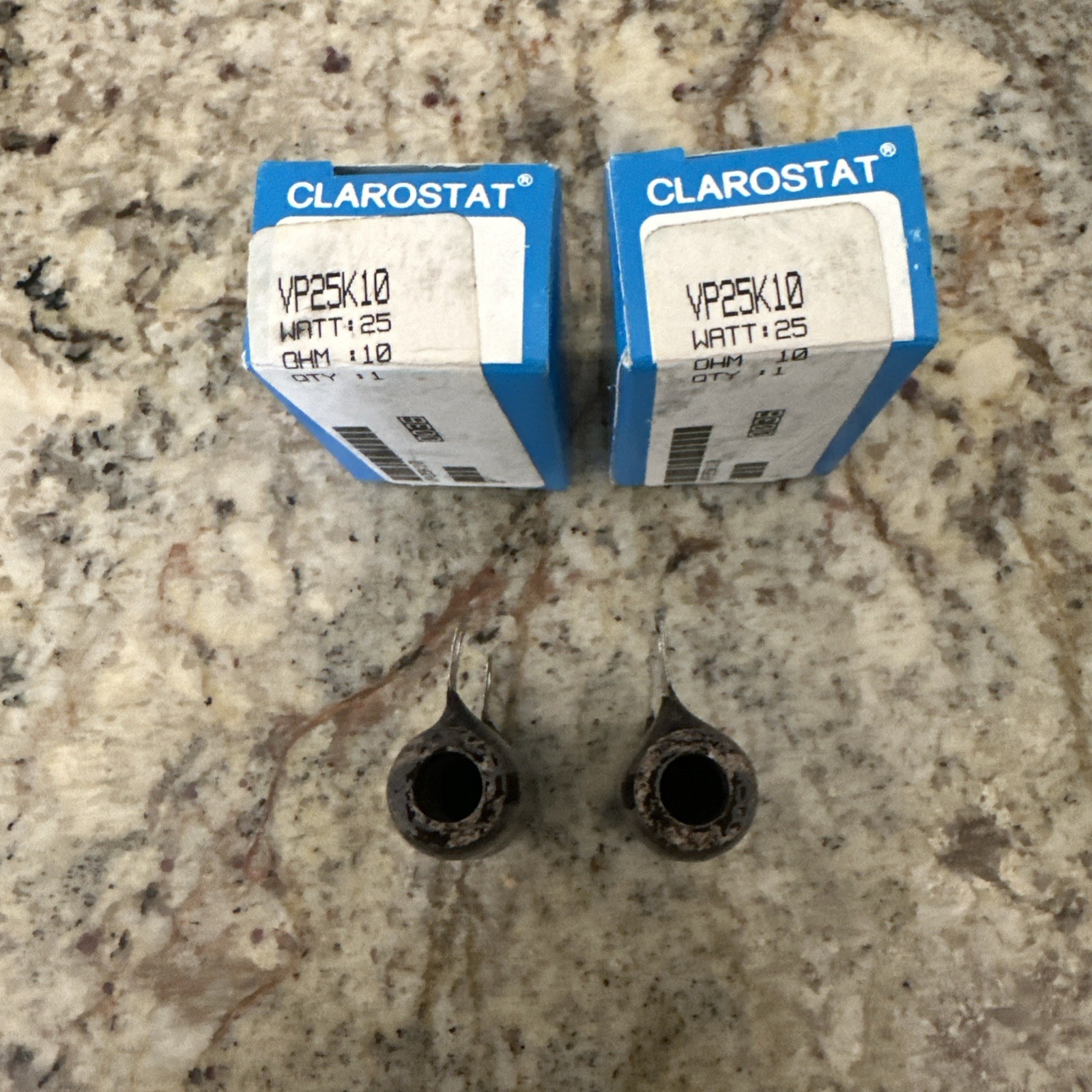 2x Clarostat VP25K10 Resistor NEW + FAST SHIPPING