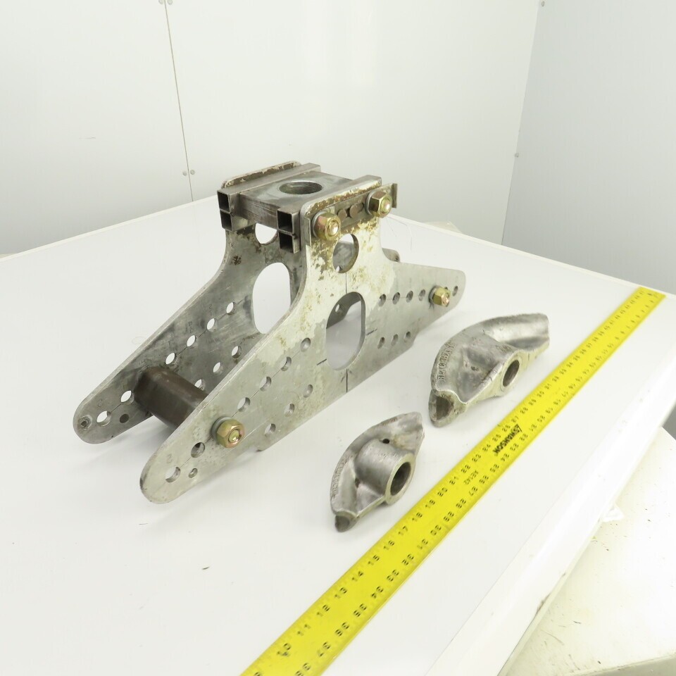 Blackhawk Z1200 Pipe & Conduit Bender Frame With 2 Dies 3/4″ Z1202 1-1/4″ Z1204