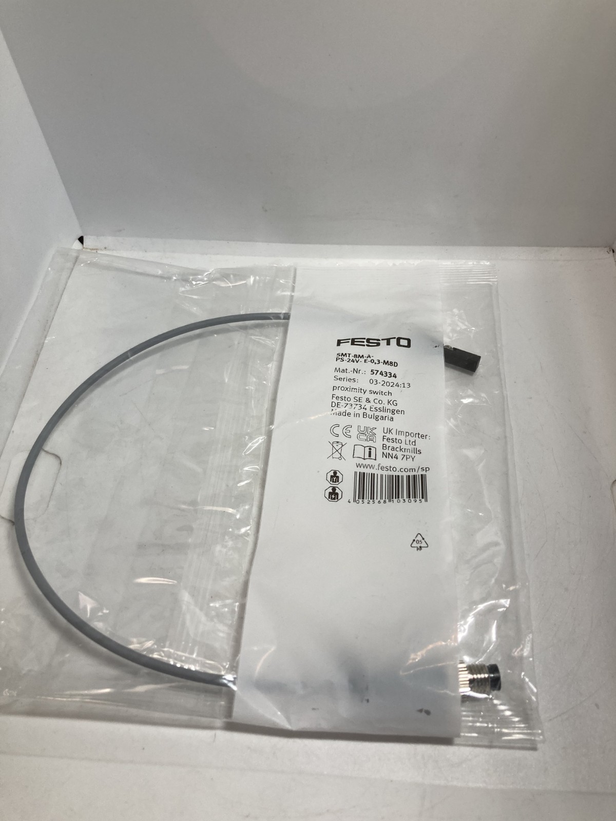 FESTO SMT-8M-A-PS-24V-E-0.3-M8D PROXIMITY SWITCH NIB