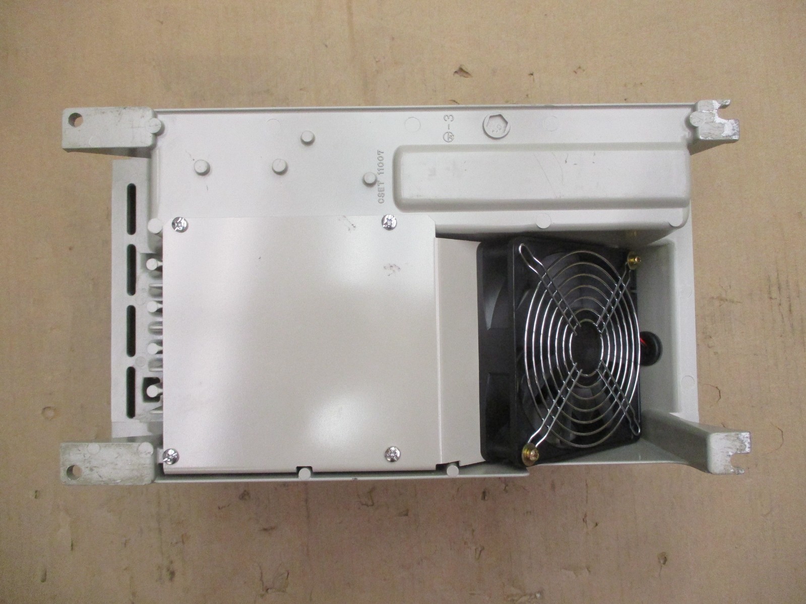 EMS Model G3U-25P5+ Input 190-230VAC Output 24.0/27.0 Amps 52694NADC