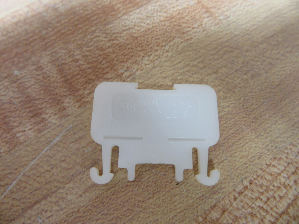 Allen Bradley 1492-F Terminal Block 1492F1 End Barrier (Pack of 13)