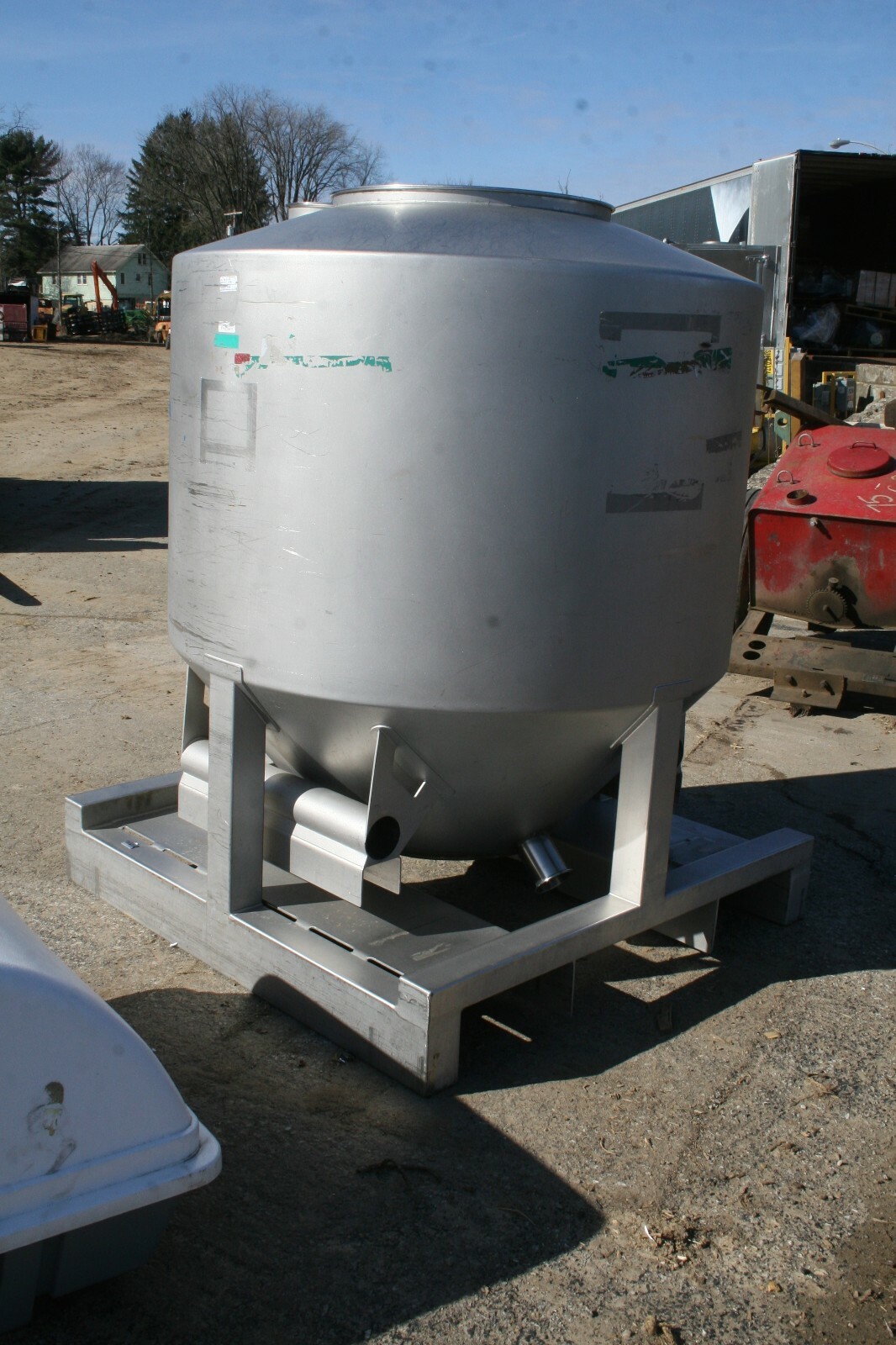 47″x47″x59″ Stainless Steel Approx 225 Gal Single Wall Tank 3/8″ Wall Thickness