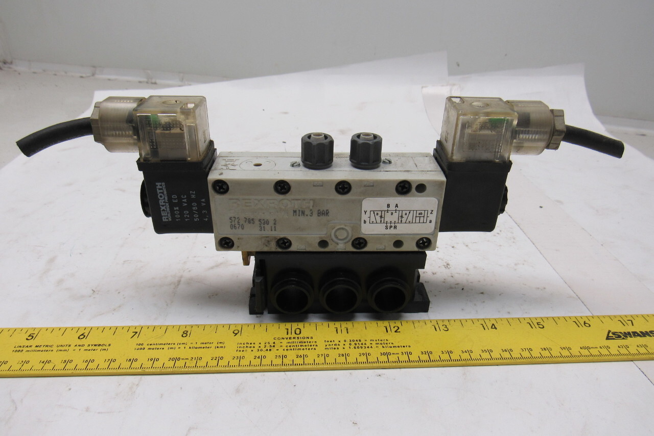 Rexroth R432016670 5/3 Position Closed Center Solenoid Control Valve 120V Coil