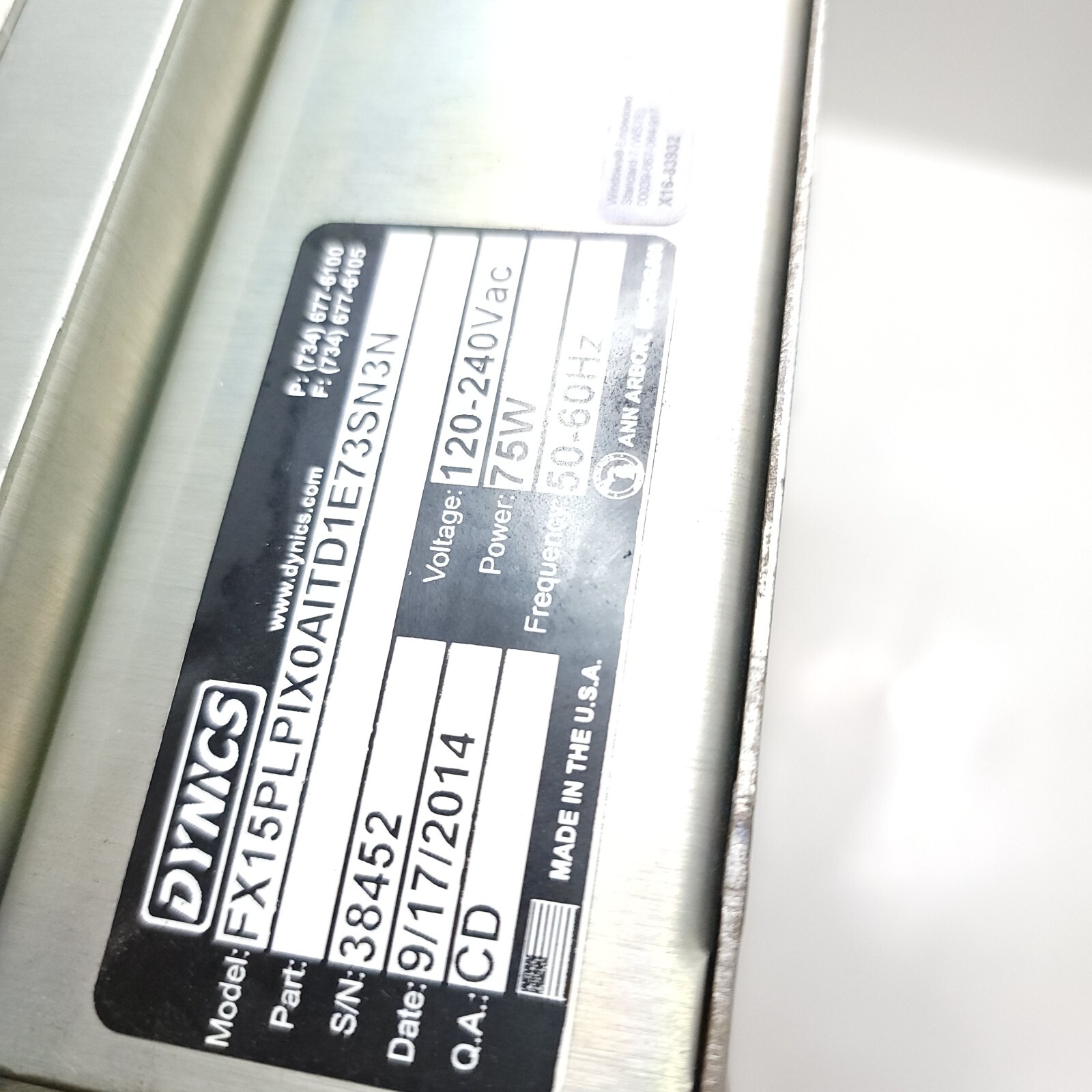 Dynics FX15PLPIX0AITD1E73SN3N Industrial Flat Panel Monitor Runs Windows