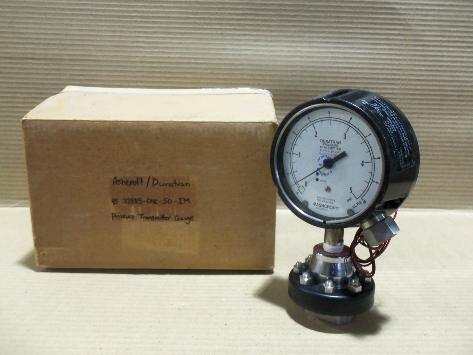 New Ashcroft Duratran 45 2288S-04L-50-IM Pressure Transmitter Gauge 0-5PSI 24Vdc