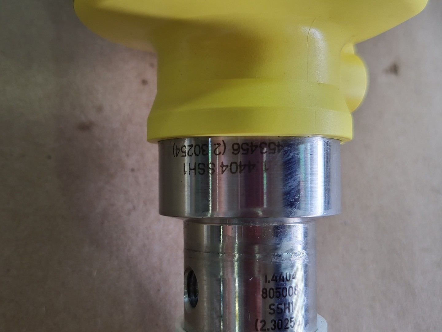 SURPLUS NEW VEGA VEGABAR82 Pressure Transmitter