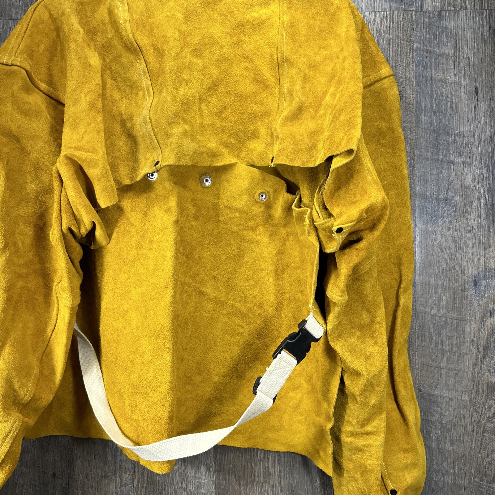 Tillman 3221-142X 2X Large Side Split Cowhide Cape Sleeve & Bib