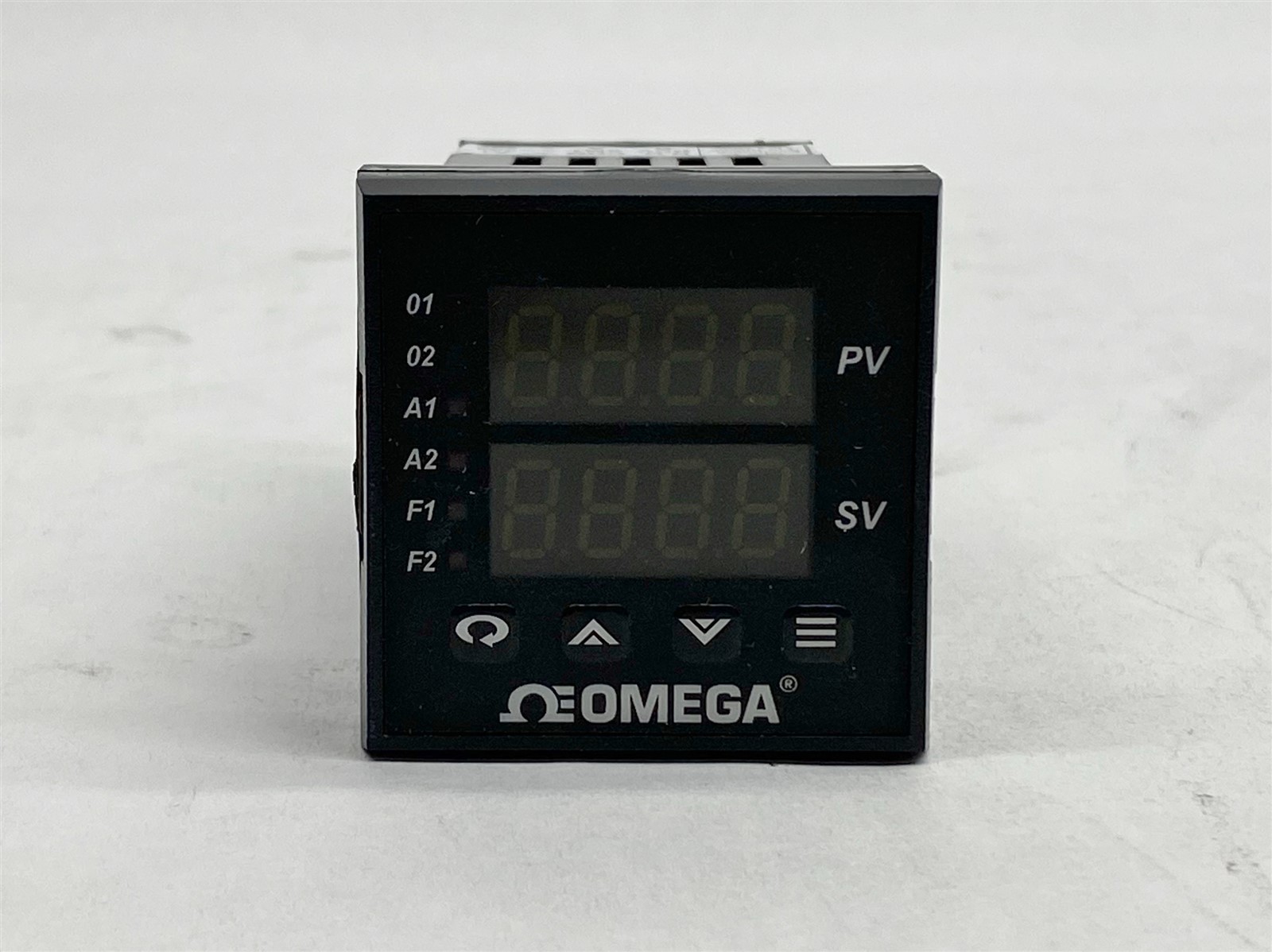 Omega CN8200 Series CN8202-R1-R2-AL1 Digital Temperature Process Controller