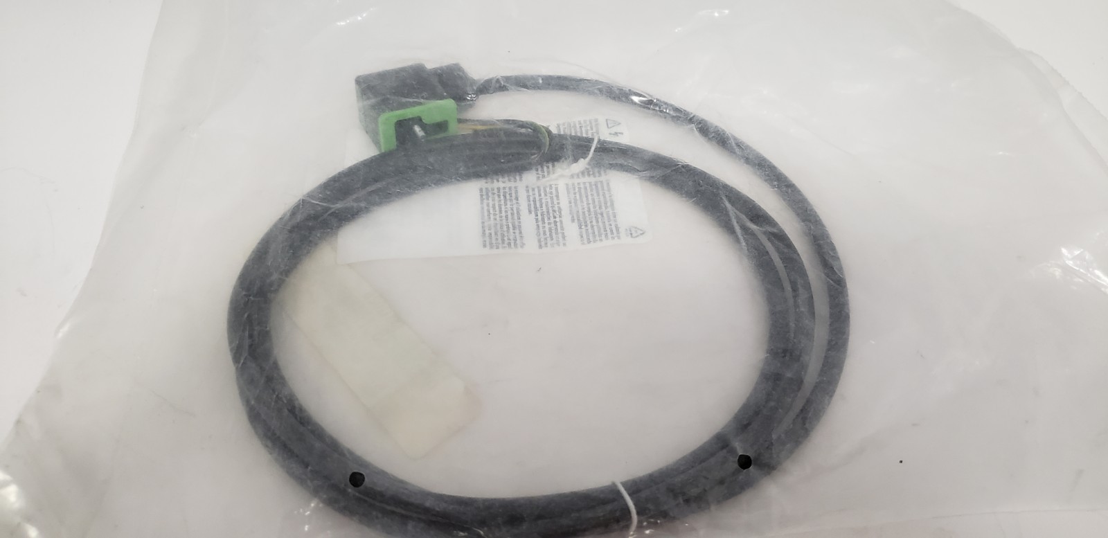 MURR ELEKTRONIK 7000-11001-6160150 PLUG CONNECTOR, 24VAC/DC, 4A, NIB
