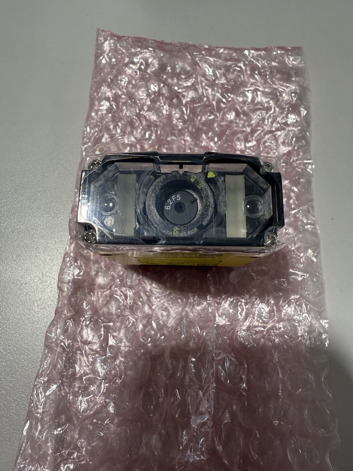 *US SELLER* COGNEX DM200QL / 821-0025-3R Fixed Mount Barcode Scanner *NEW*