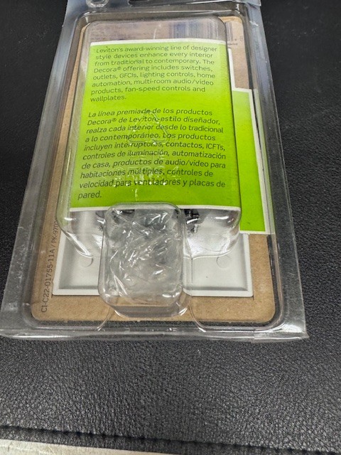 Leviton 1755-2W Combo 3 Rocker Switch: Screw & QuickWire Terminals – 15A – 120V