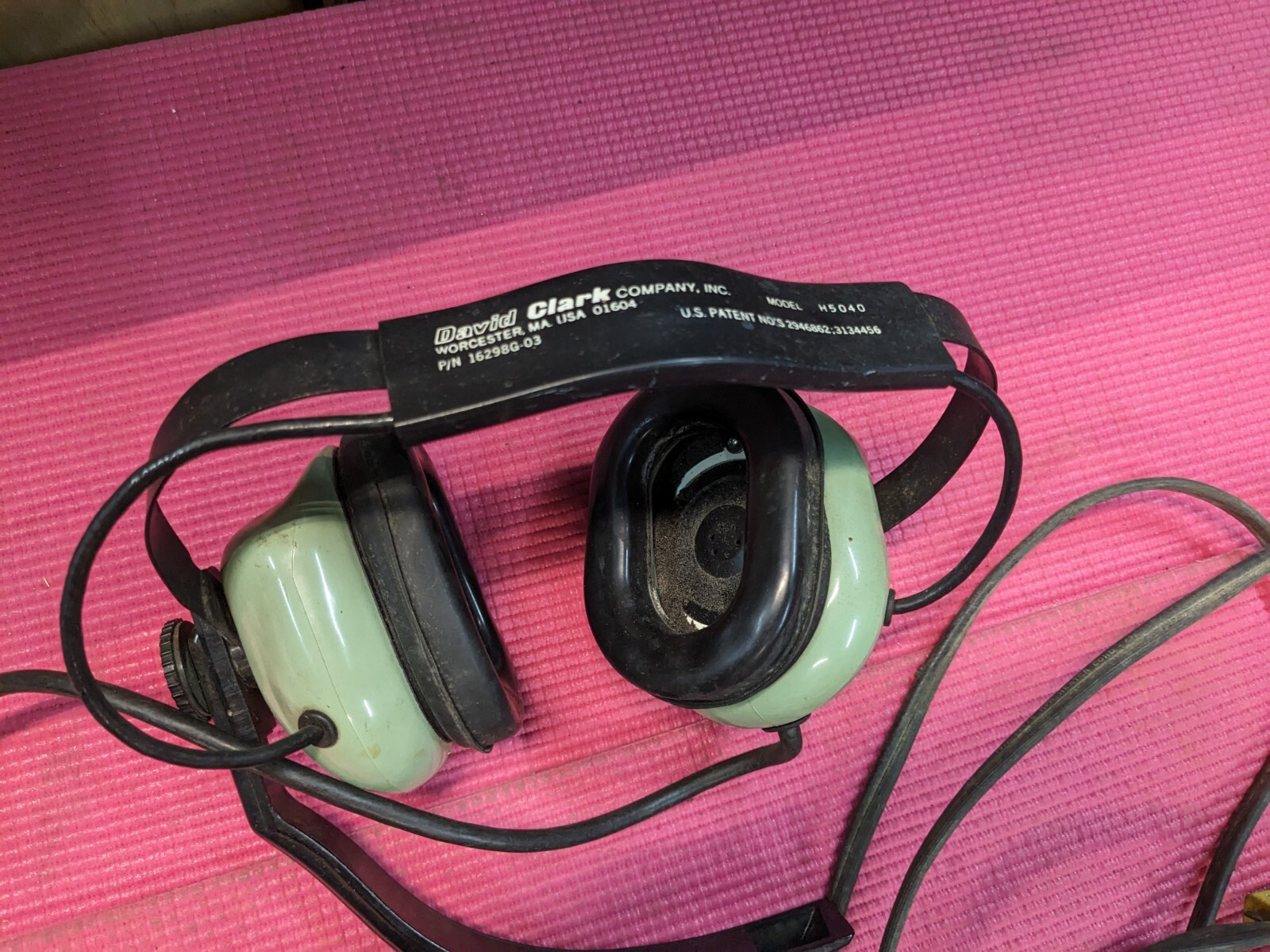 Lot of 2 David Clark Aviation Headsets H5030 & H5040 **UNTESTED, FOR PARTS**
