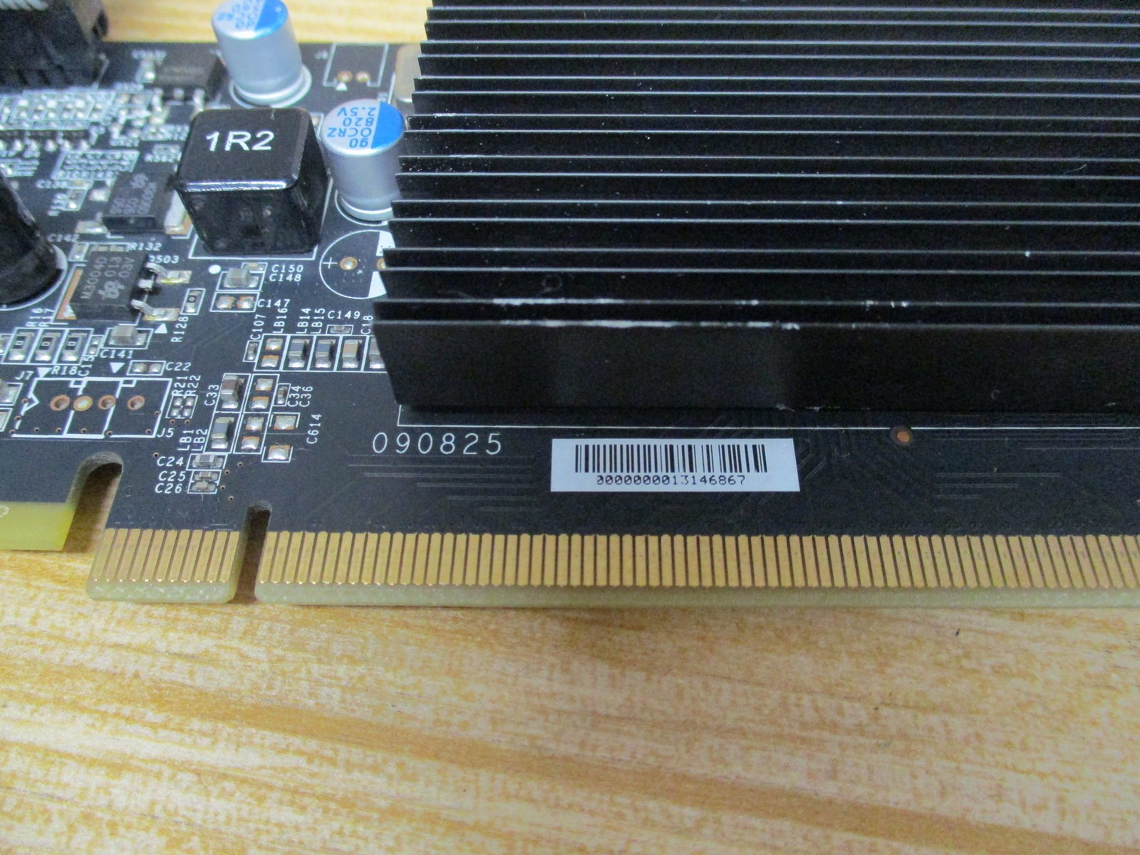 XFX NVidia PV-T86S-YH PV-T86S-YHLG Video Card 090825