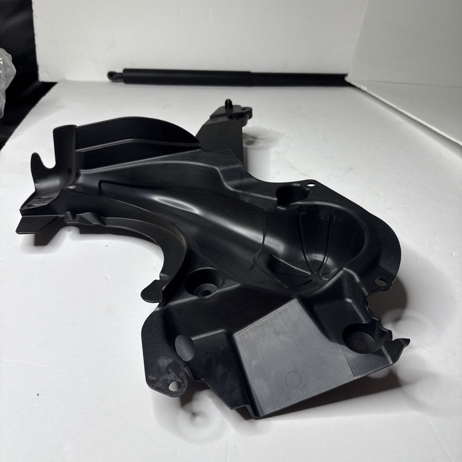 Tesla Model S 2016-2021 Shock Tower Cover Left Hand 1060512-00-B