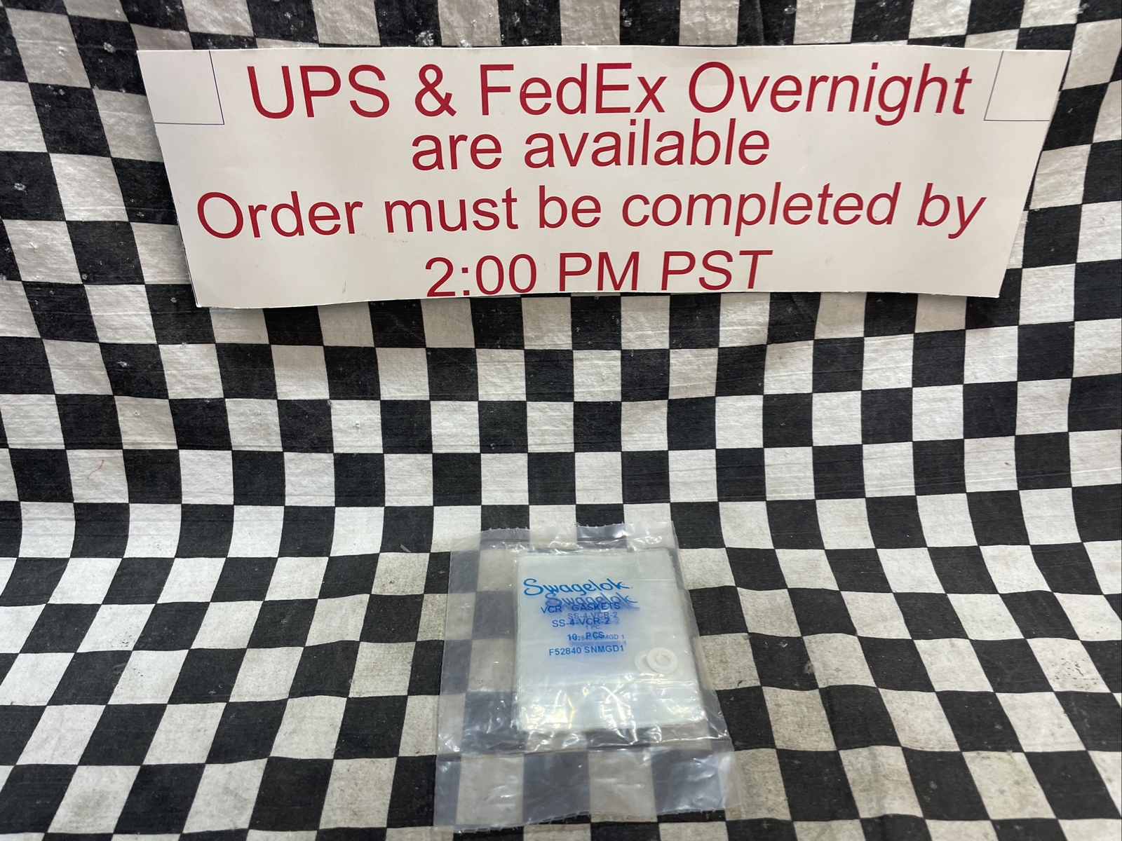 SWAGELOK SS-4-VCR-2, SS4VCR2, VCR Face Seal Fitting 1/4″, LOT OF 10, #M41