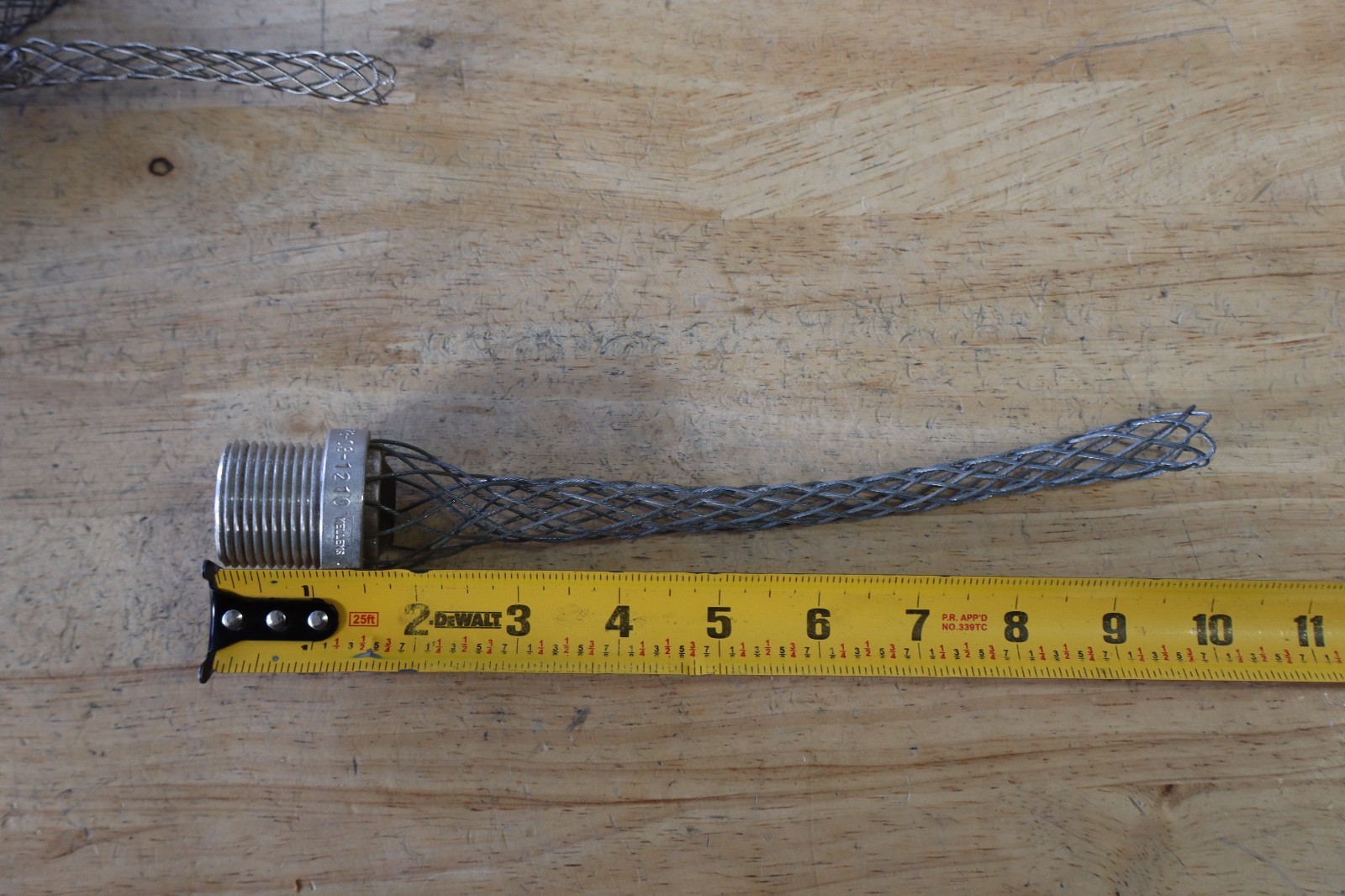Lot of 8 HUBBELL Kellems ALUMINUM CORD GRIP – Various Sizes