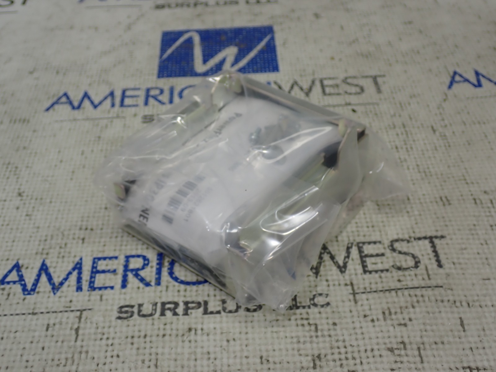 Allen Bradley 25-JBAB NEMA/UL Type 1 Kit Frame B Ser A NEW