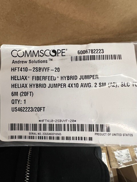 HFT410-2SBVYF-20 CommScope. HELIAX® FiberFeed Hybrid Jumper 4×10 AWG 20Ft