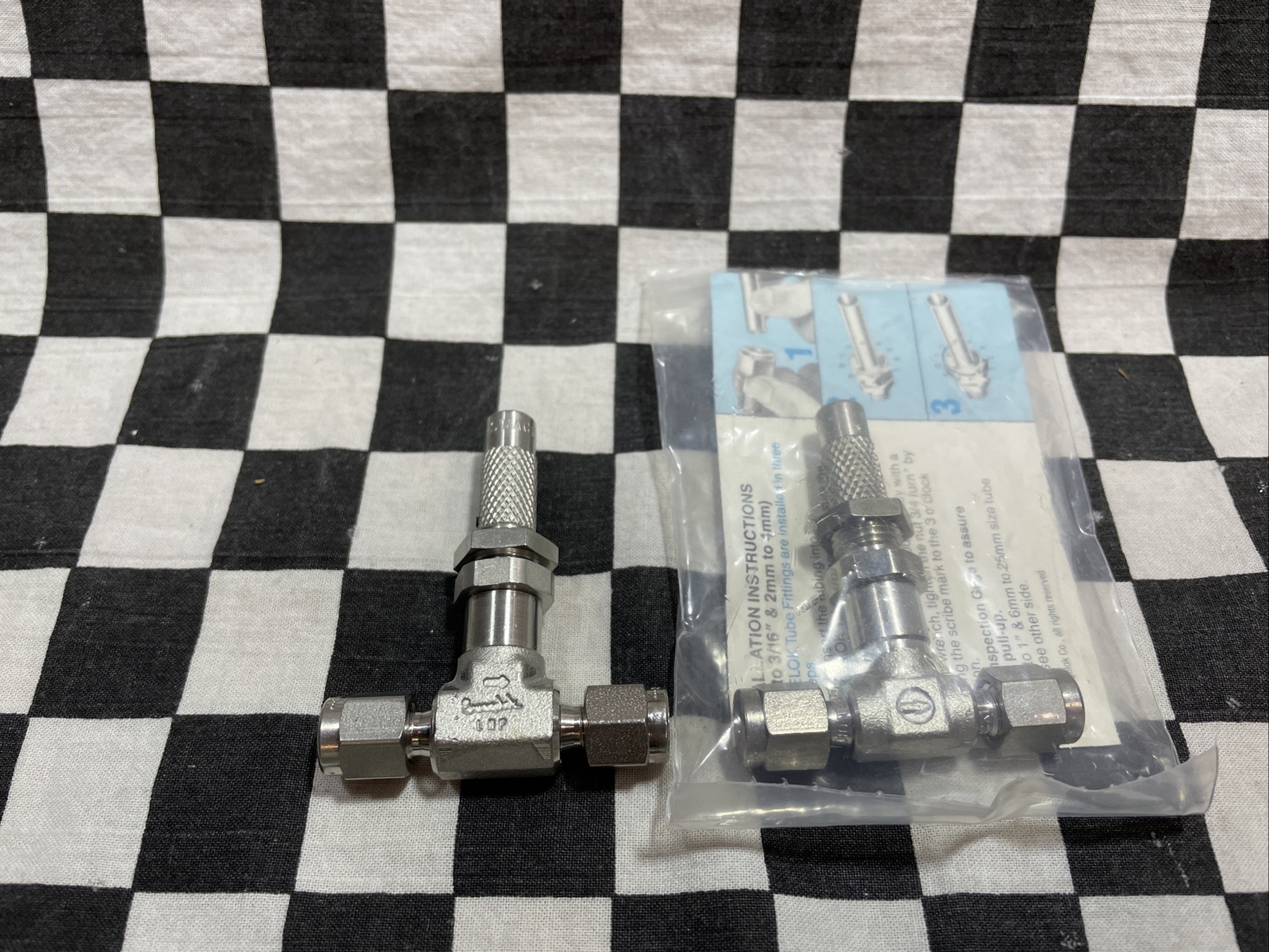 SWAGELOK/Nupro Low Flow Metering Valve 1/8″, SS-SS2, SSSS2, Lot Of 2 Shipsameday