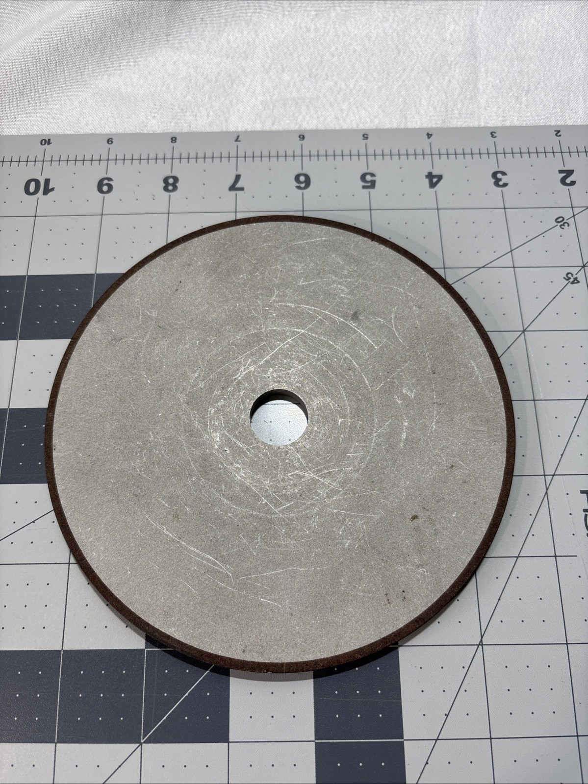 Norton Diamond Wheel D180-N100B-1/8, 180 Grit, 3/4″ Arbor – Light Use
