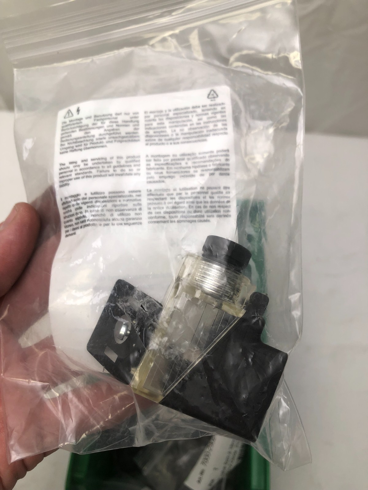Murr Elektronik 7000-29021 Valve Connector Form A 18mm 24V LED Z-Diode PG9