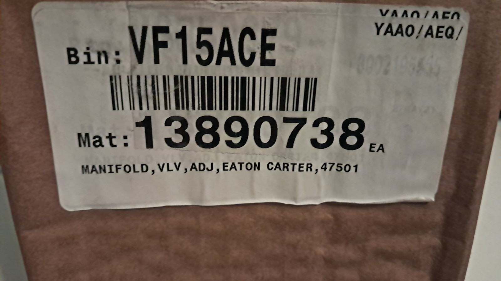 NEW EATON CARTER 47501 ADJ VALVE MANIFOLD (AVIATION?)
