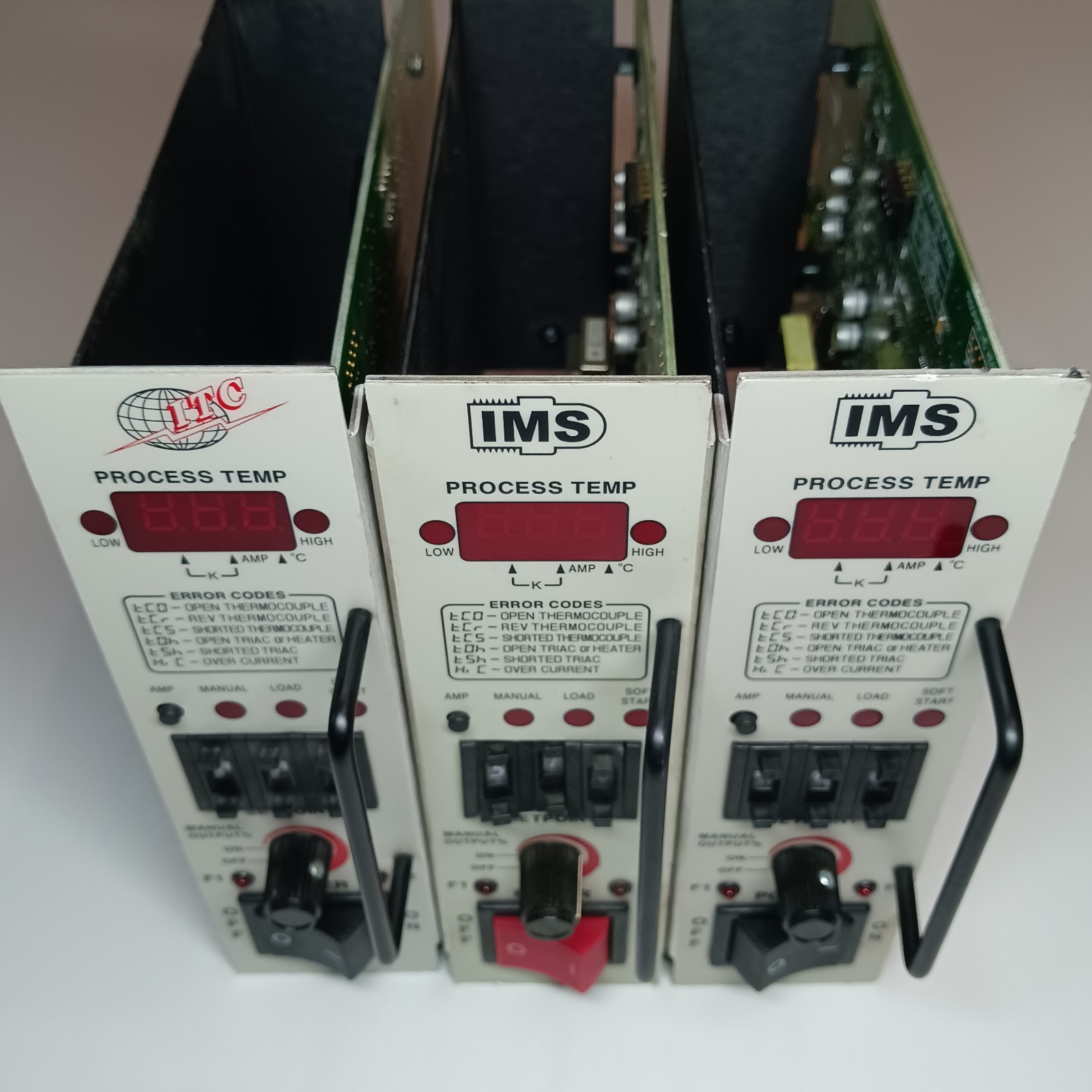 ITC S20-D3C Process Temperature Controller Lot of 3 For Parts Repair As-Is