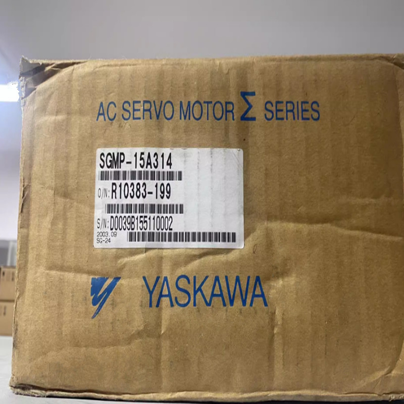 YASKAWA New Original and Genuine Servo Motor SGMP-15A314