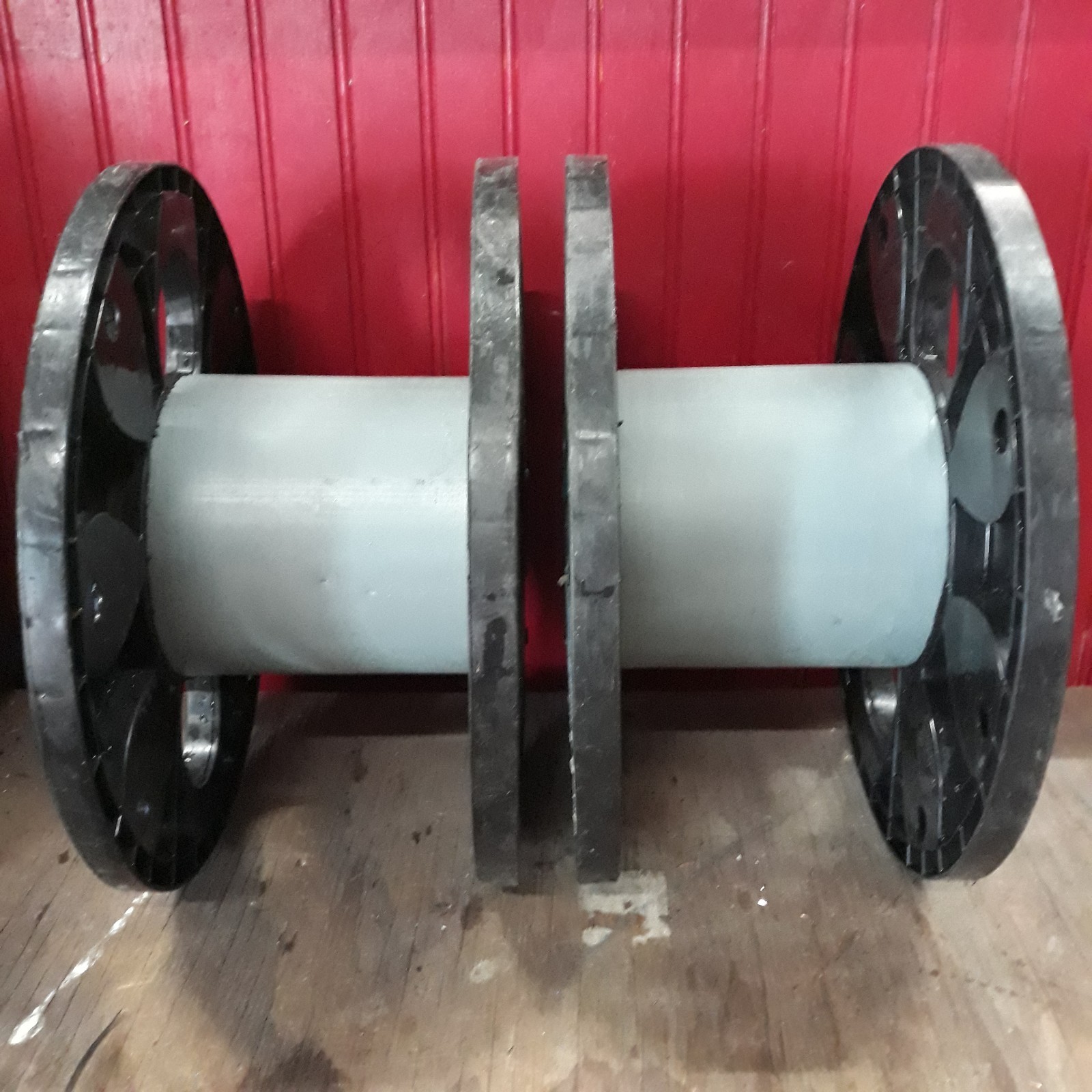 2 Empty Wire Rope Spools 11.75″ OD 5″ ID 5″ Drum Plastic Cable Reel Heavy Duty