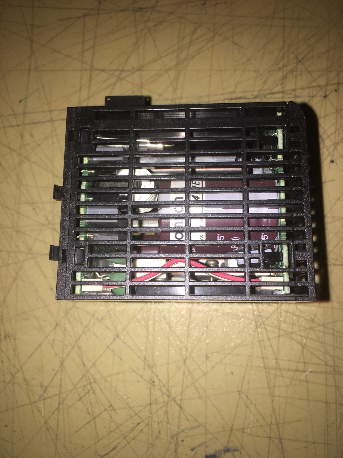 OMRON, CJ1W-PA205R POWER SUPPLY UNITS 100-240v IN, 120vDC/24vDC OUT 2A