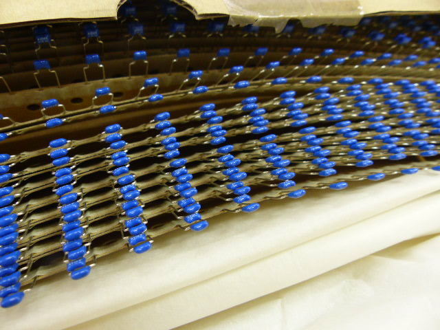 EPCOS B37981F5104K54 Qty of 150 per Lot CER RAD P5 100NF X7R 10% 50V; ceramic c