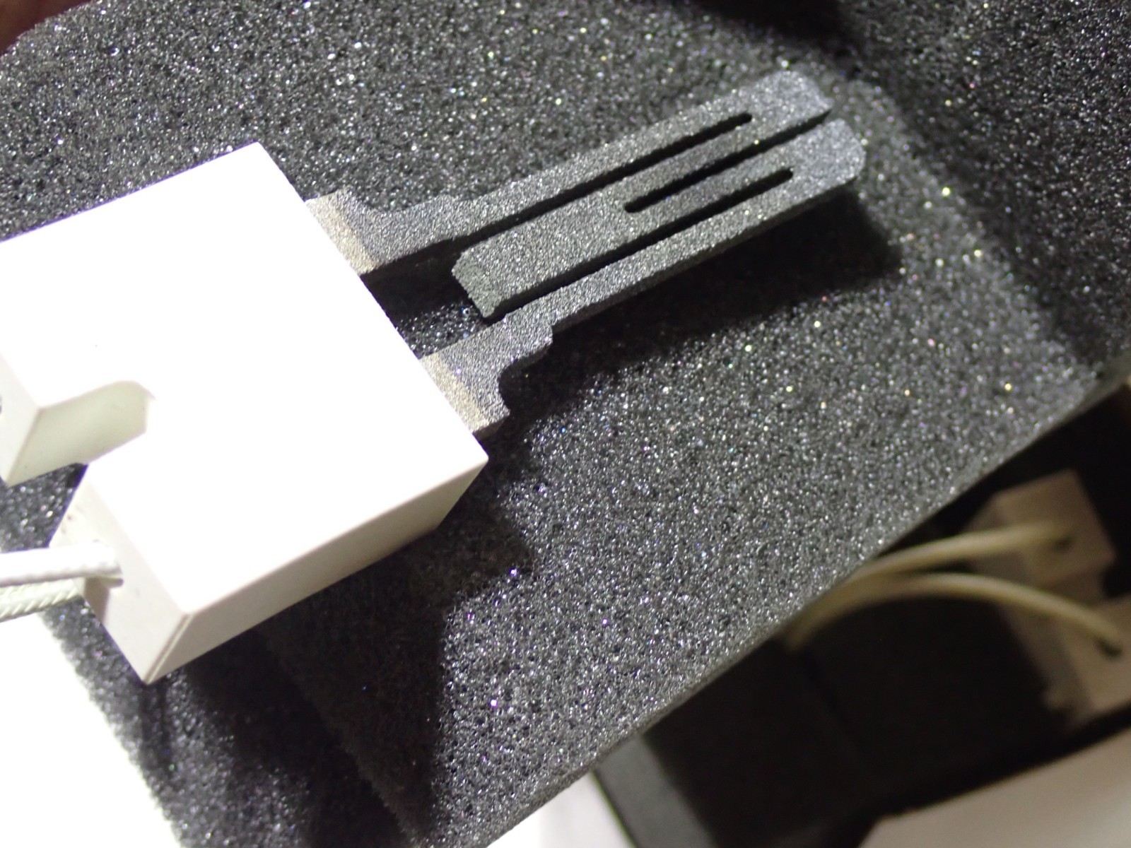 White Rodgers 767A-361 LOT OF [2] Hot Surface Ignitor With 5-1/4″ (Leads) NEW