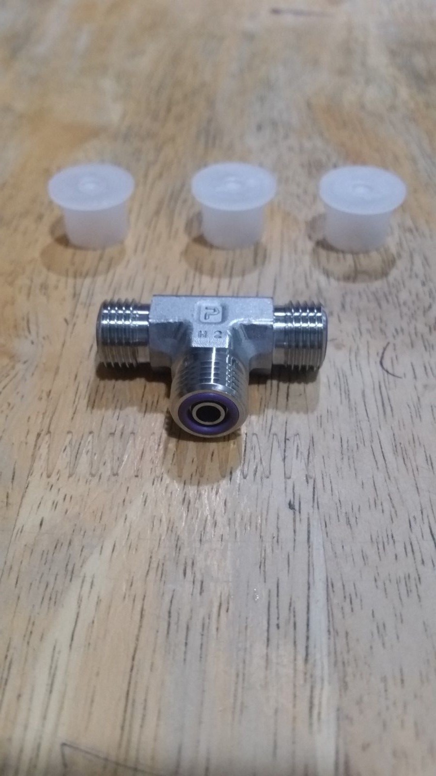 PARKER 4 JLO-SS Seal-Lok ORFS Tee JLO 316 SS 1/4″ Tube