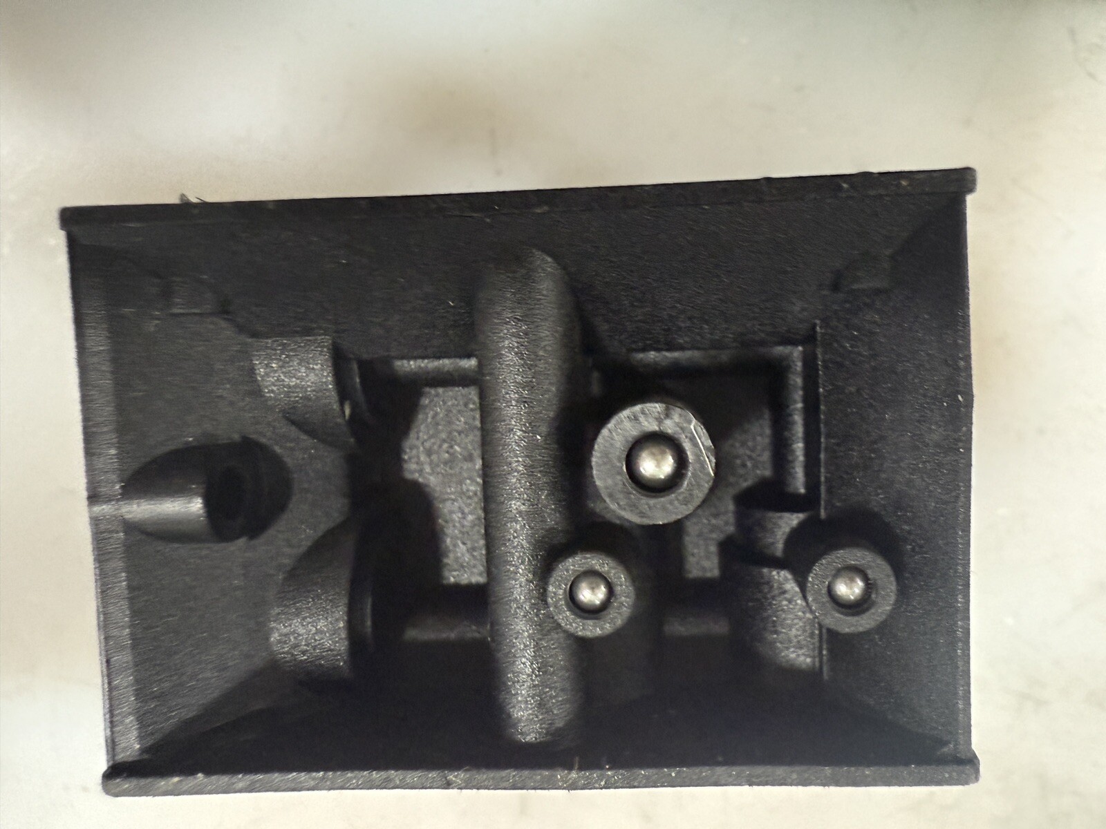 Norgren D0039A Two-Hand Pneumatic Switch Control Module, 5/32 Tube 40-120psi B03