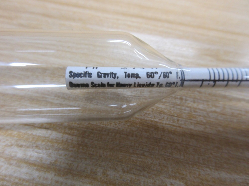 Part 1.800 – 2.000 Baume Scale Hydrometer Fh 2715