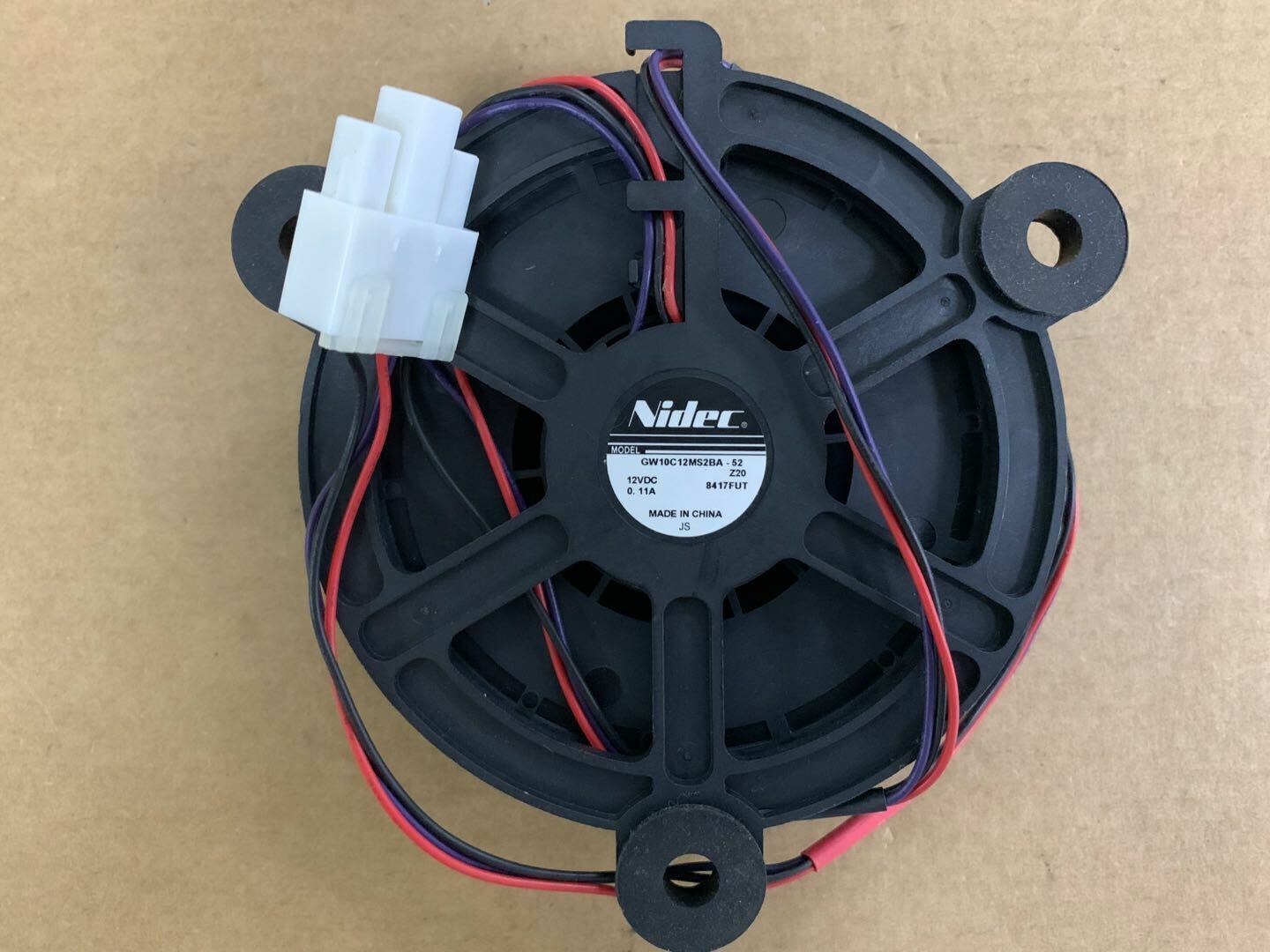 1PCS Nidec GW10C12MS2BA-52 DC12V 0.11A Haier refrigerator built-in cooling fan