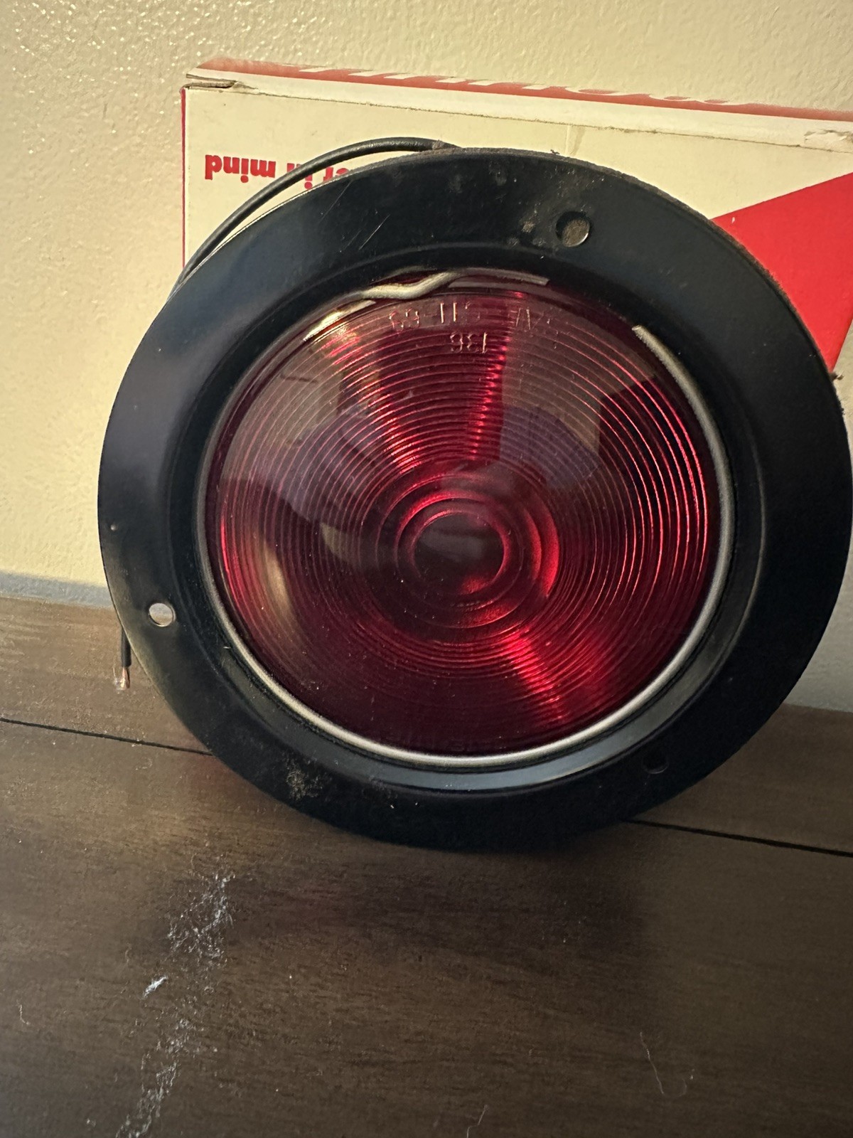 Arrow 129 Signal Light FREE SHIPPING NOS