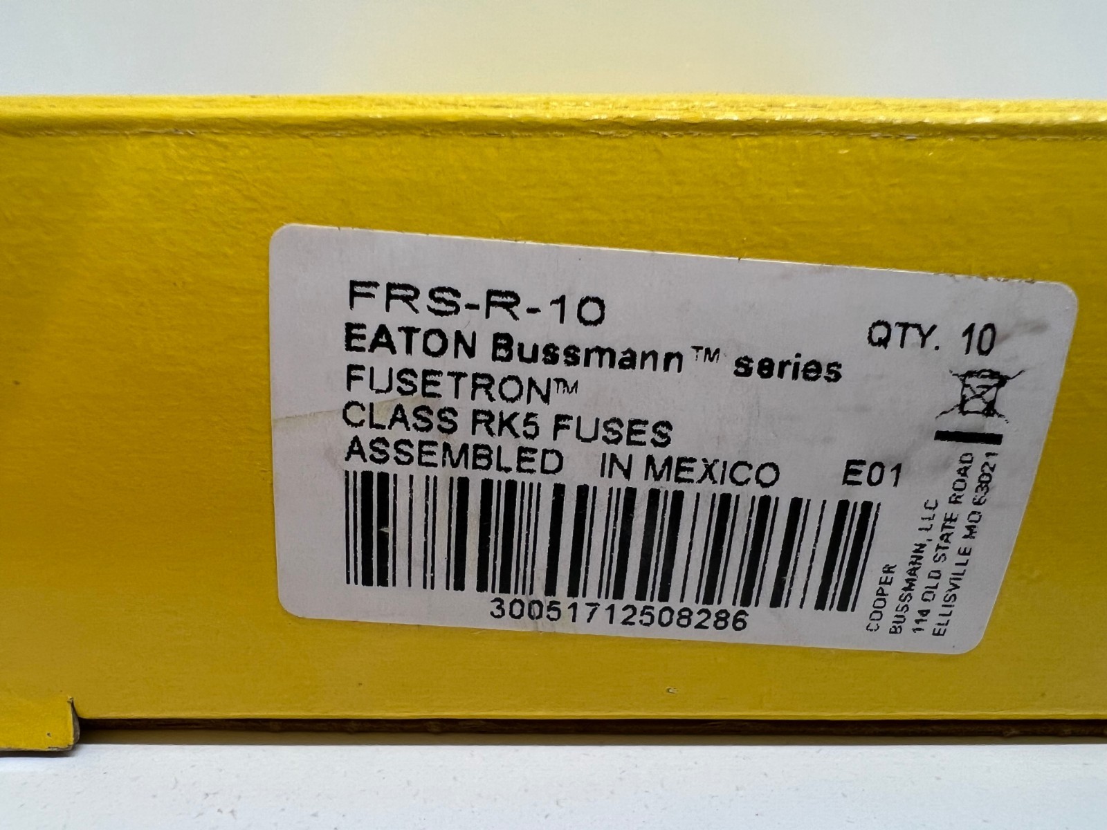 LOT OF (10) NEW IN BOX! BUSSMANN 10A 600V TIME DELAY FUSES FRS-R-10