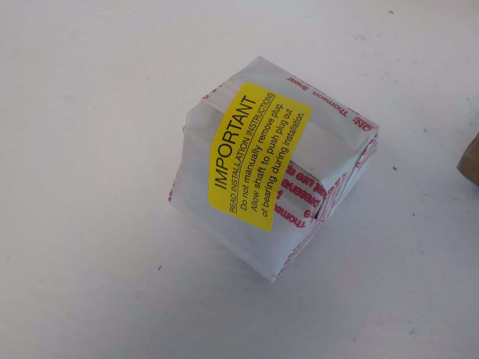 THOMSON SSUPB10 NEW SUPER SMART BALL BUSHING LINEAR BEARING PILLOW BLOCK SSUPB10