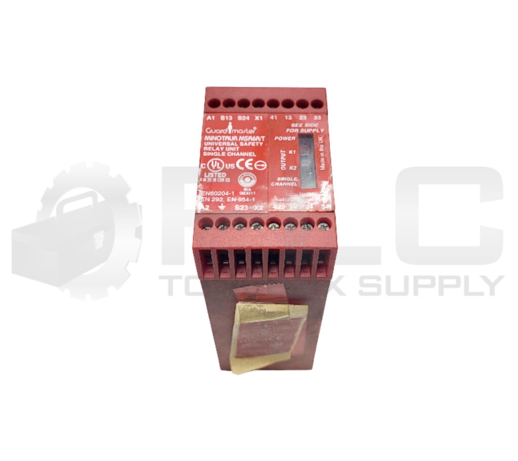 ALLEN BRADLEY 440R-C23017 /A UNIVERSAL SAFETY RELAY UNIT 24V AC/DC 165618