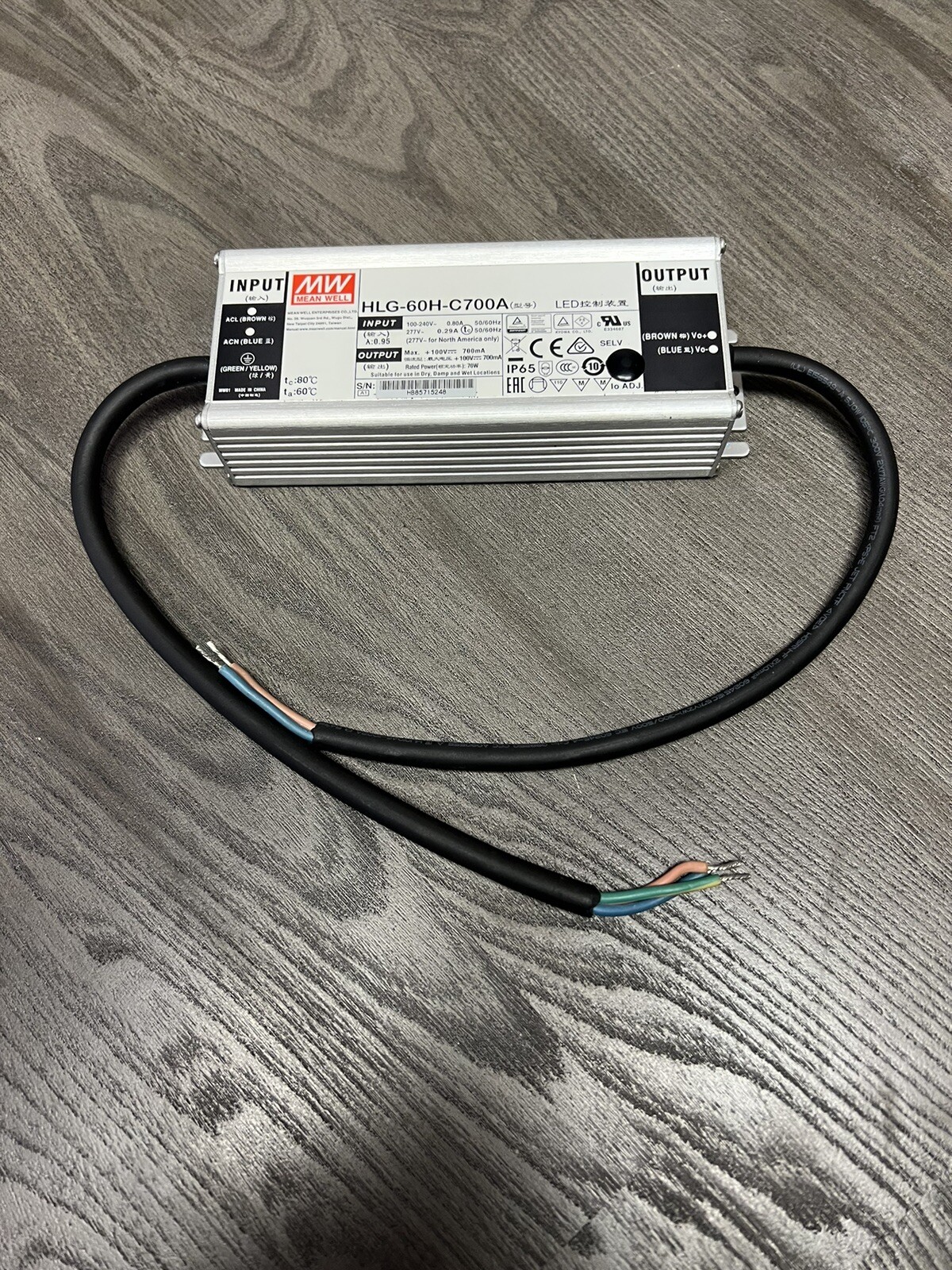 Mean Well HLG-60H-C700A