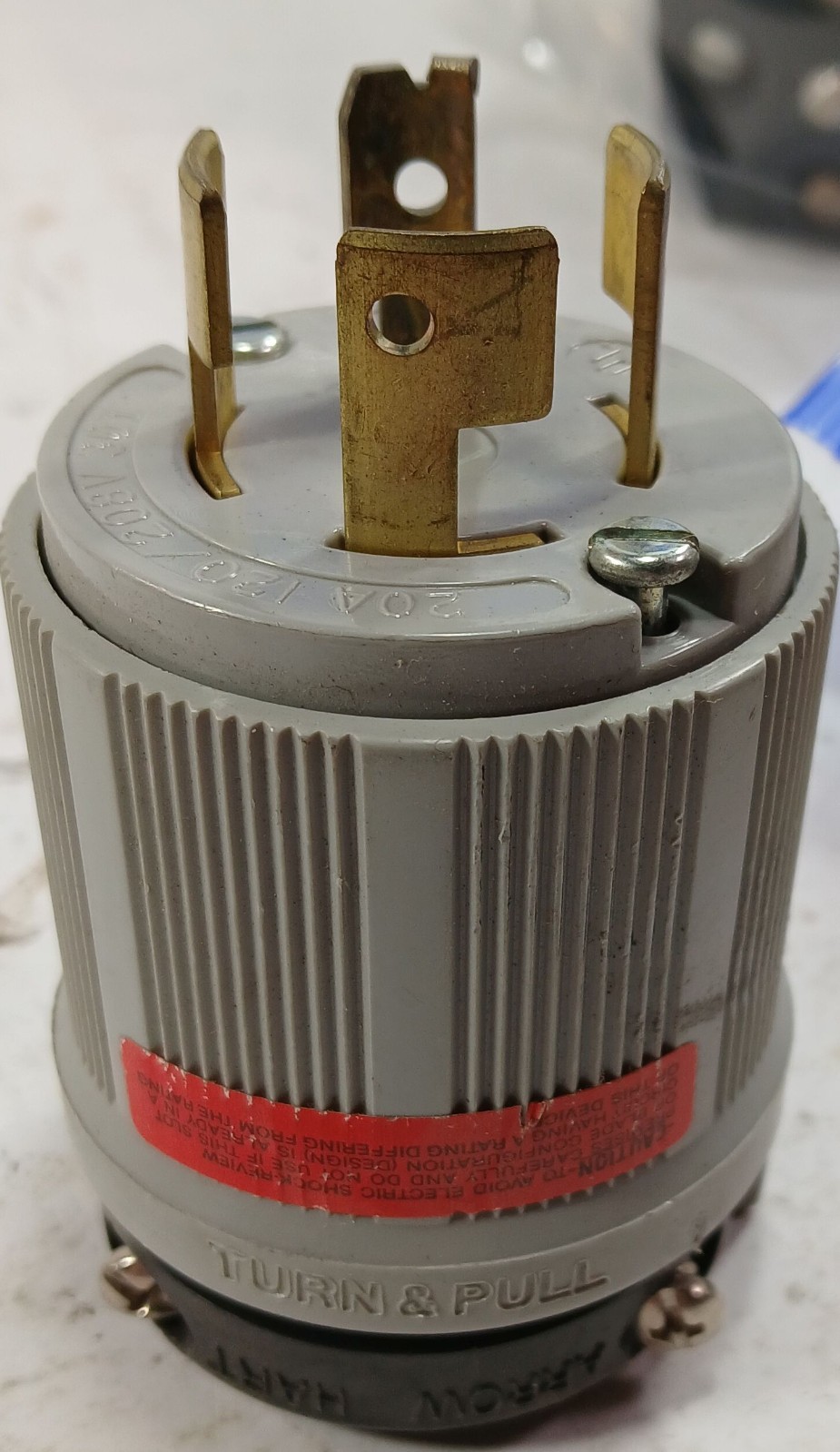 1 NEW ARROW HART 20A 120/208V HART-LOCK TURN AND PULL PLUG NNB ***MAKE OFFER***