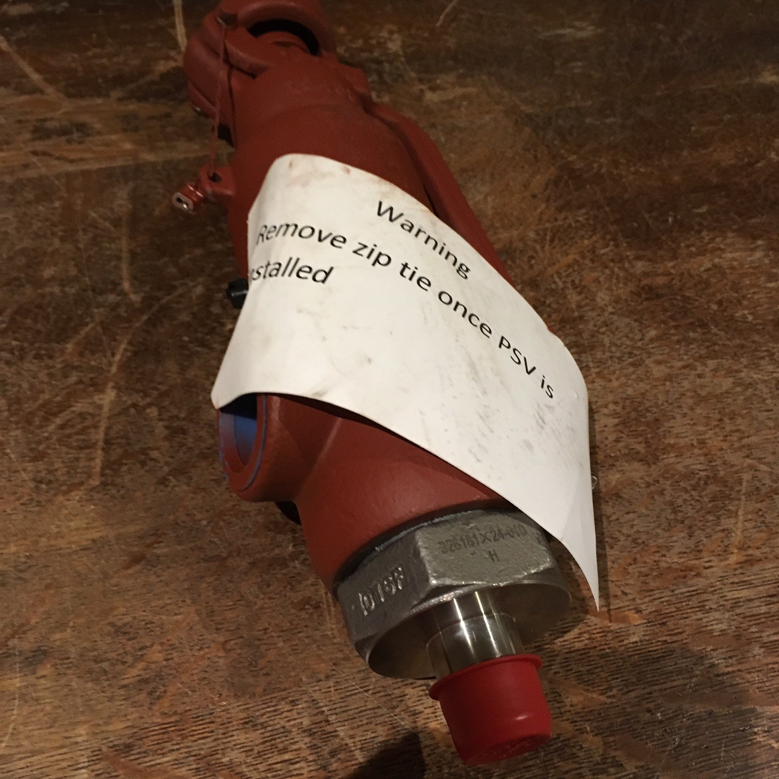 Farris 27CA13-M70 Pressure Release Valve 2700 Series 0.5″ Outlet 1″ 1600psi